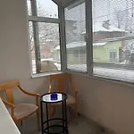 Apartment за гости на ул п берон